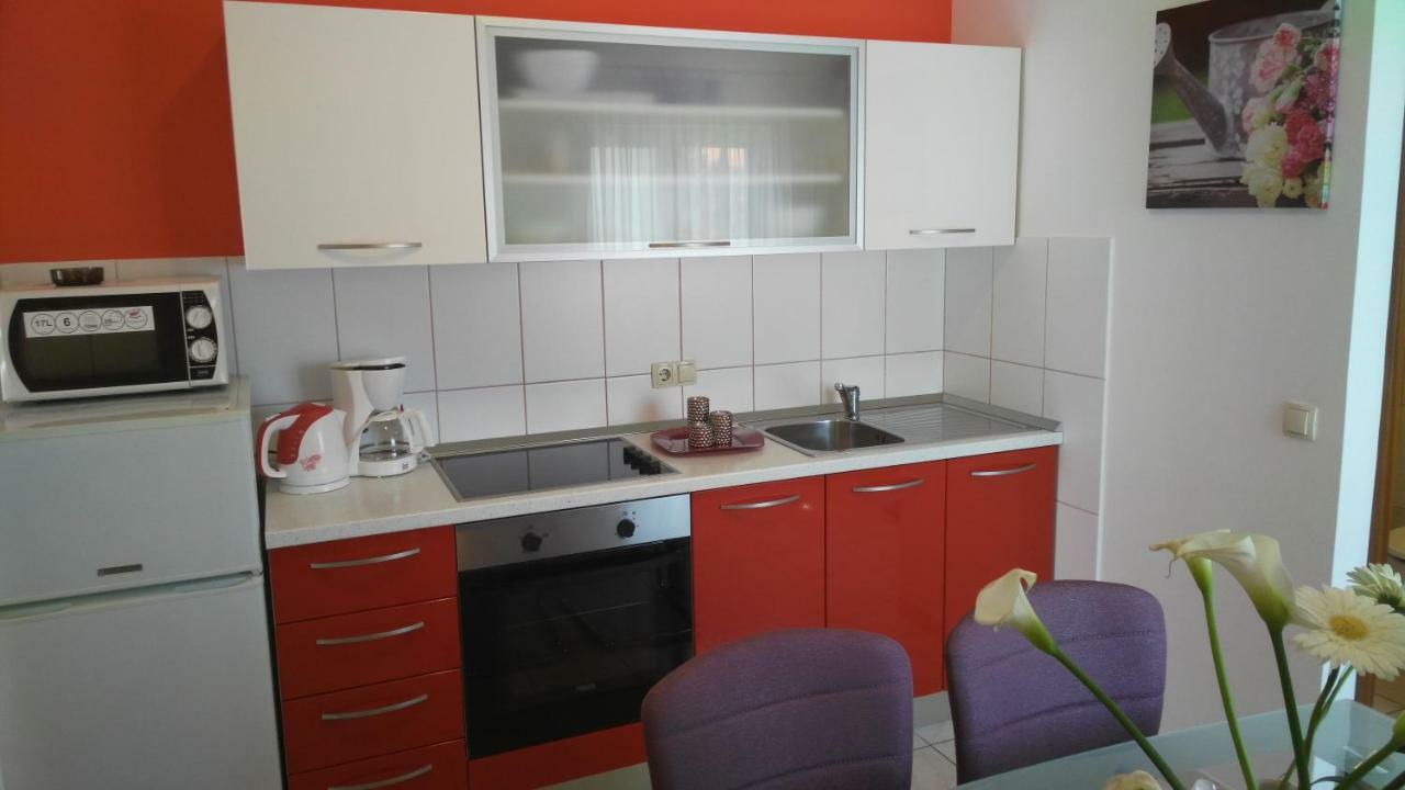 Apartments Zunic トロギール エクステリア 写真